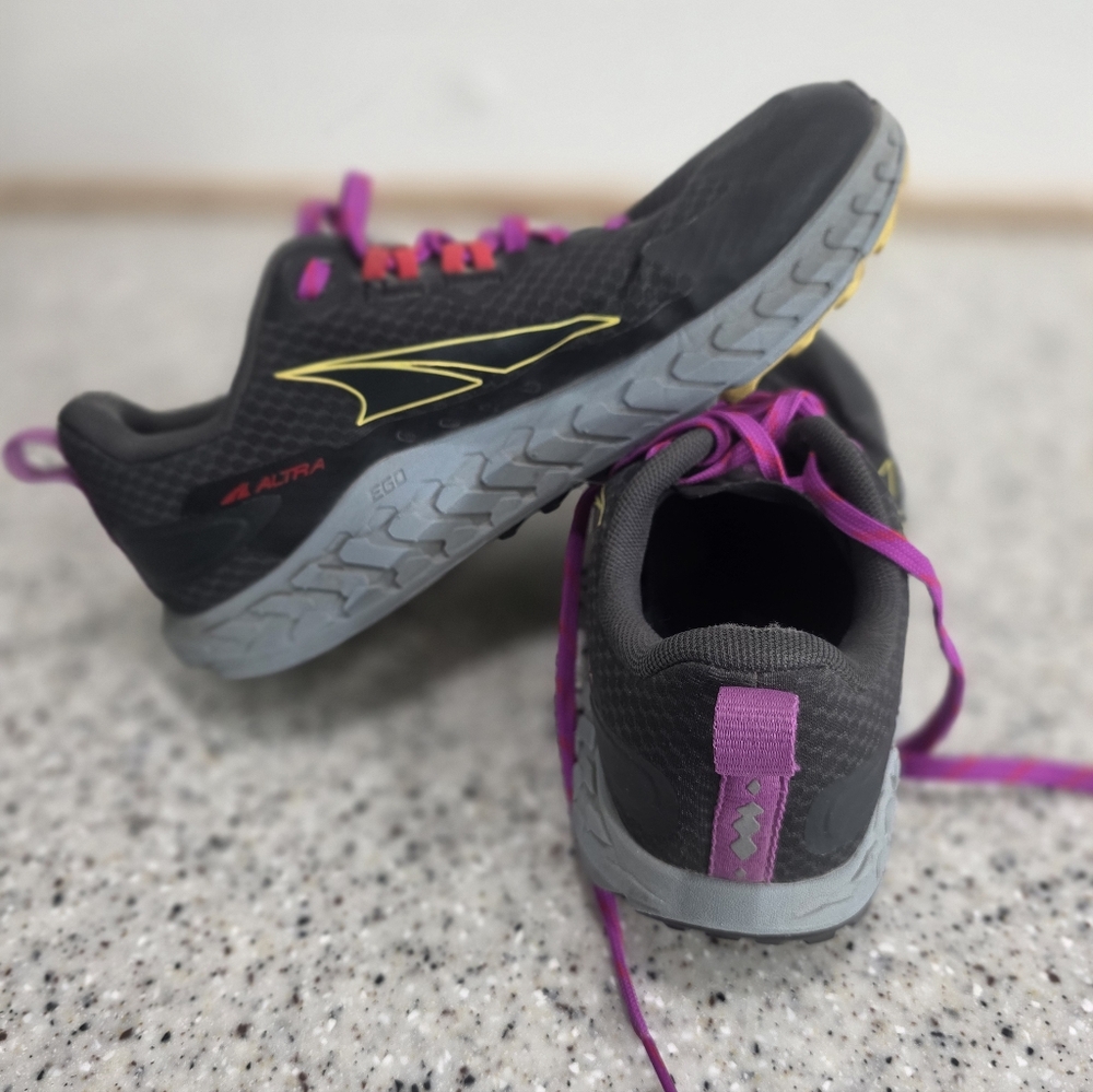 ALTRA Women's Outroad Trail Running Shoes Size 8 - Picture 8 of 8